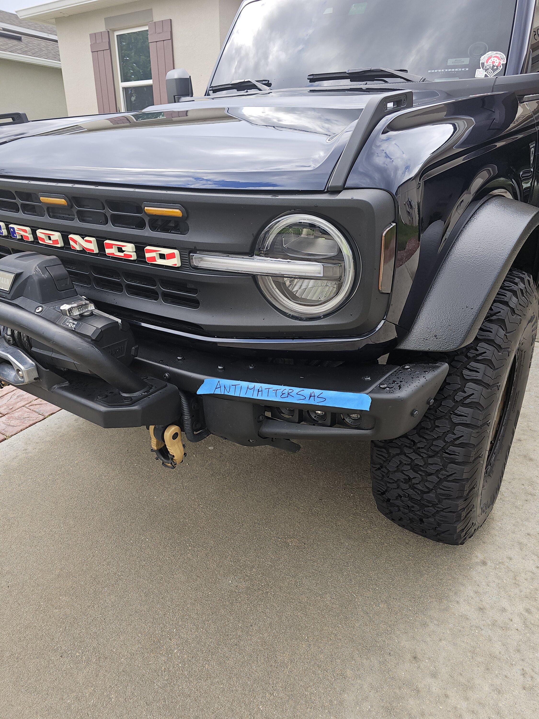 Ford Bronco 4 Door part out 20240619_170456