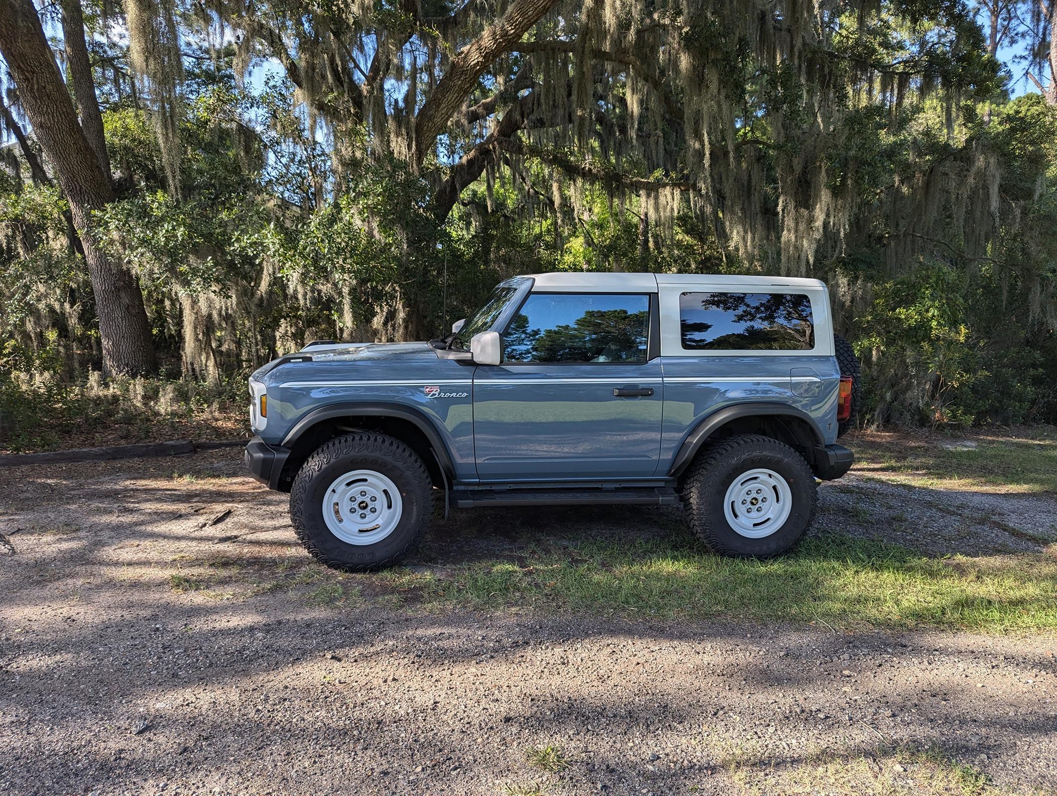 Ford Bronco HERITAGE EDITION Bronco Club PXL_20240619_220735172.MP