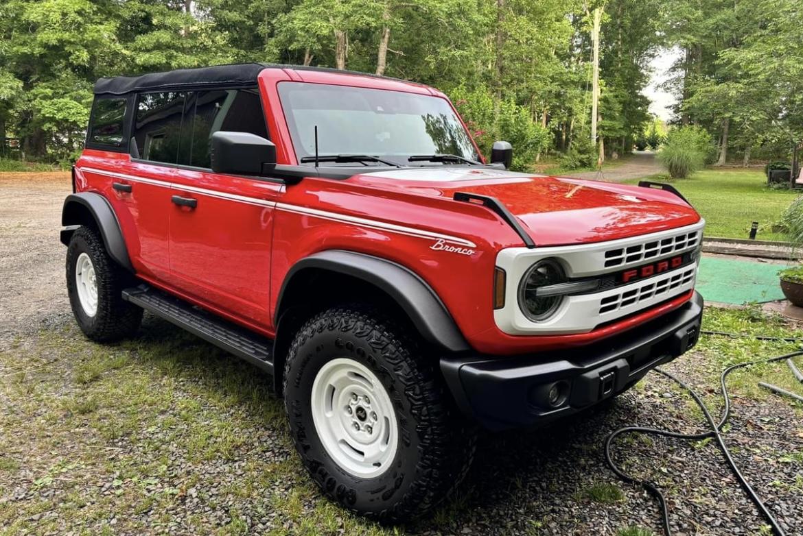 Ford Bronco HERITAGE EDITION Bronco Club IMG_7782