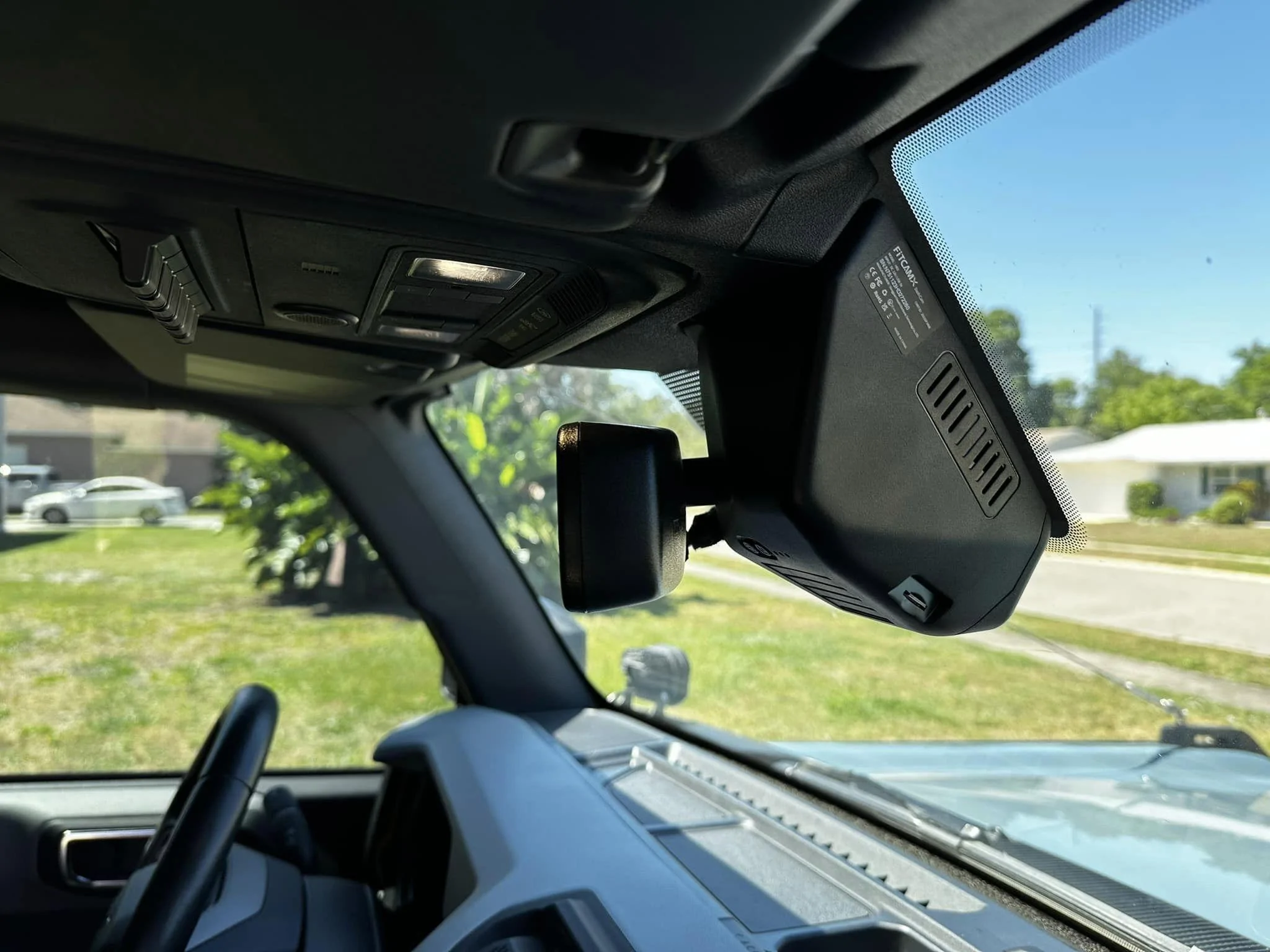 Ford Bronco Sideswiped by a Sentra 437579617_424517850163396_5221868579229353626_n