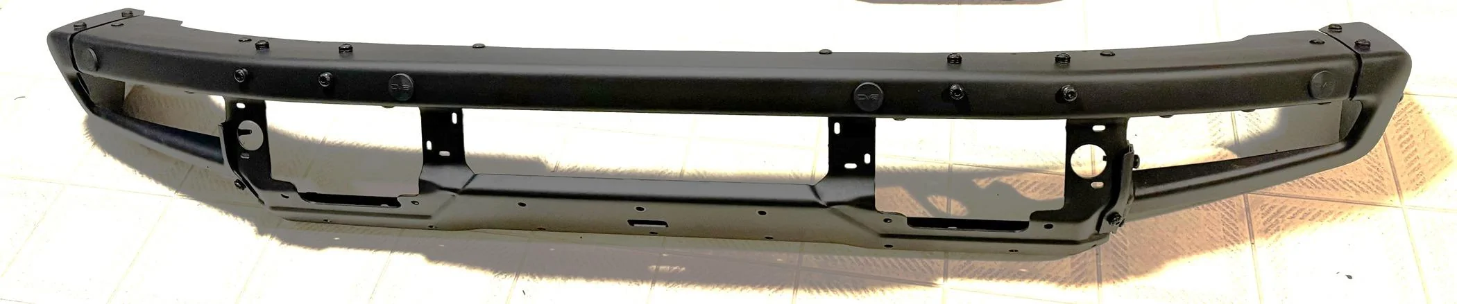 Ford Bronco Wtb: modular front bumper w/out parking sensor holes IMG_9315