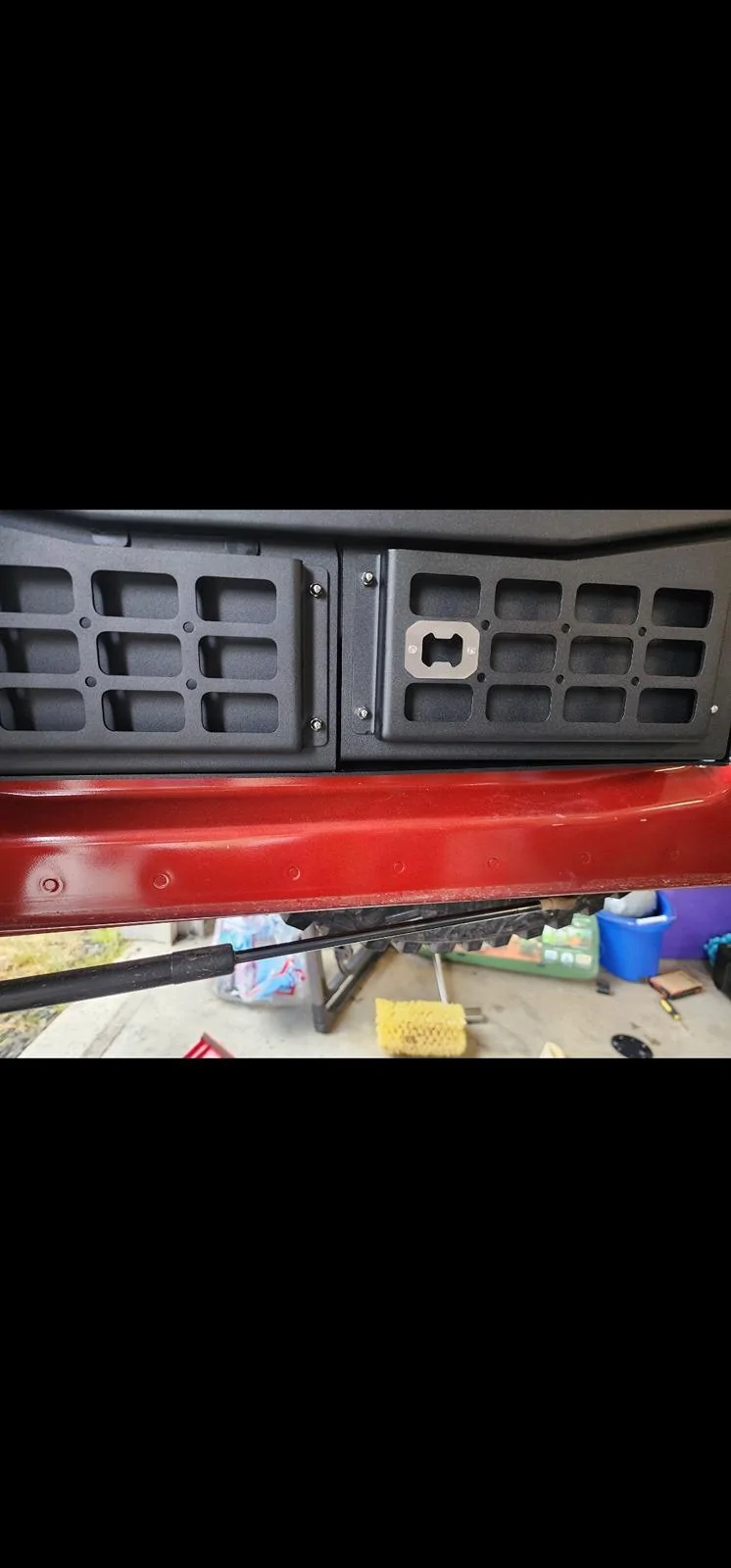 Ford Bronco Tailgate Table - ISO key features Screenshot_20240405_150249_Gallery