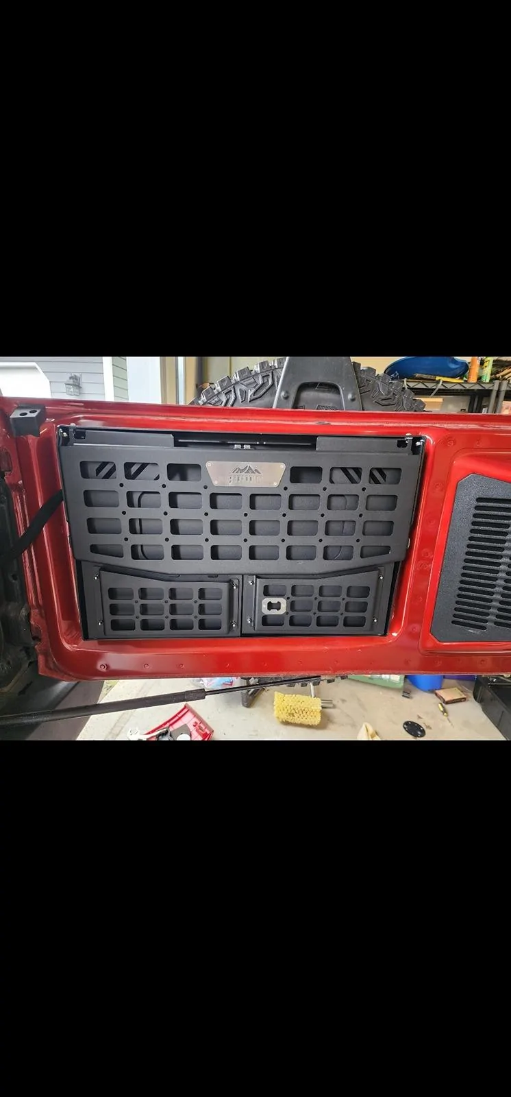Ford Bronco Tailgate Table - ISO key features Screenshot_20240405_150256_Gallery