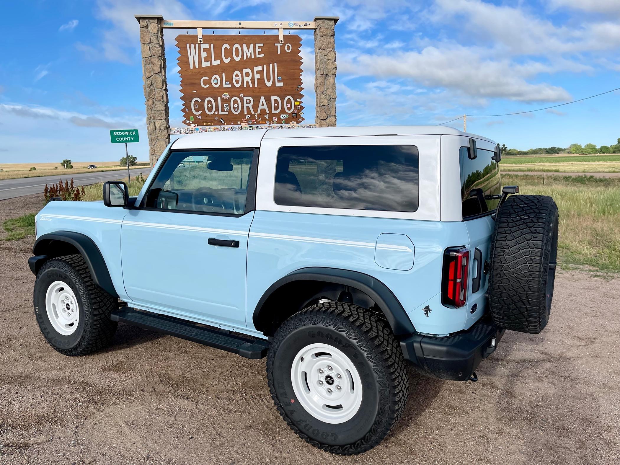 Ford Bronco HERITAGE EDITION Bronco Club IMG_3815