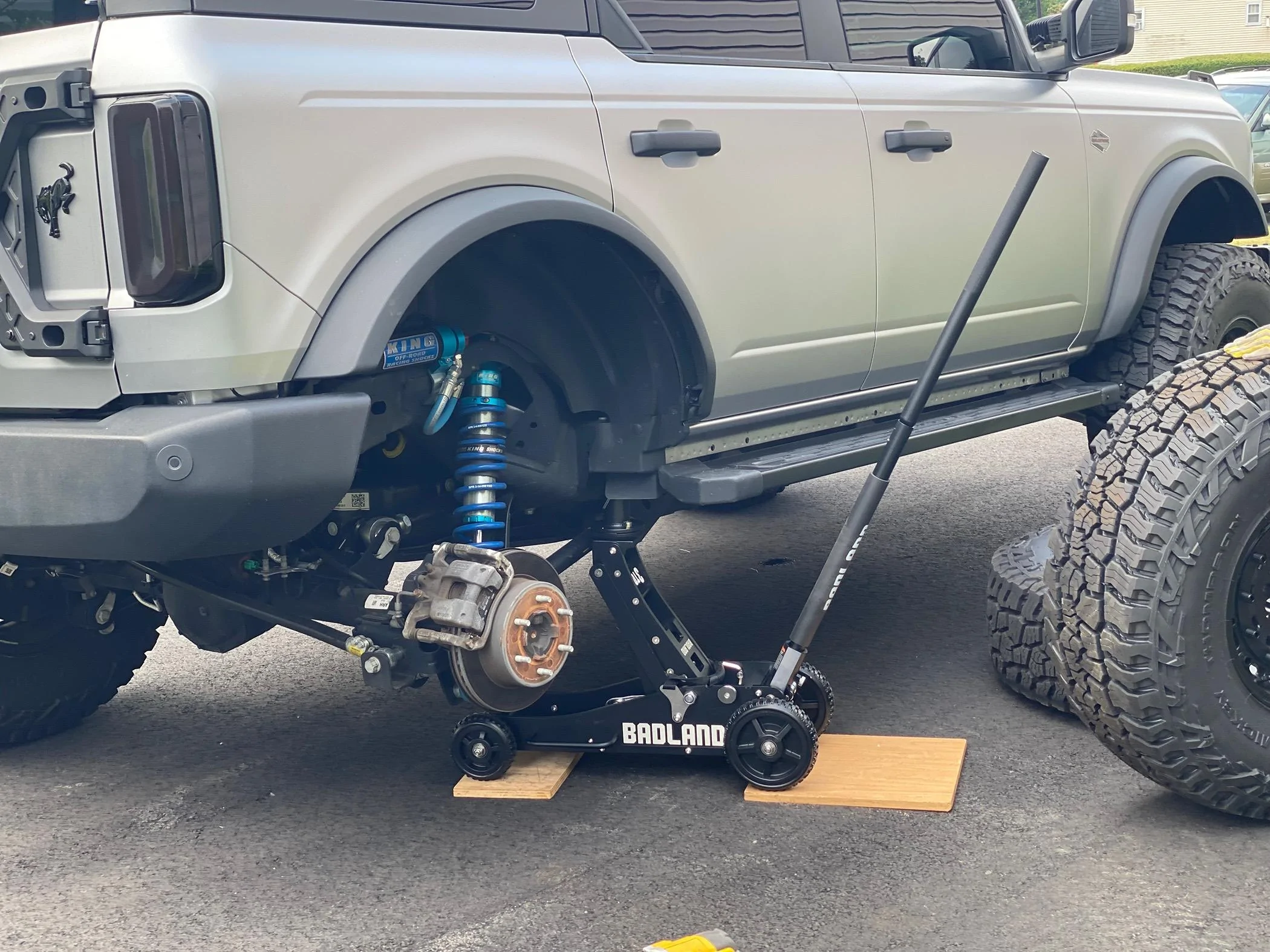 Ford Bronco SavSqch - 5 Tire Rotation IMG_0155