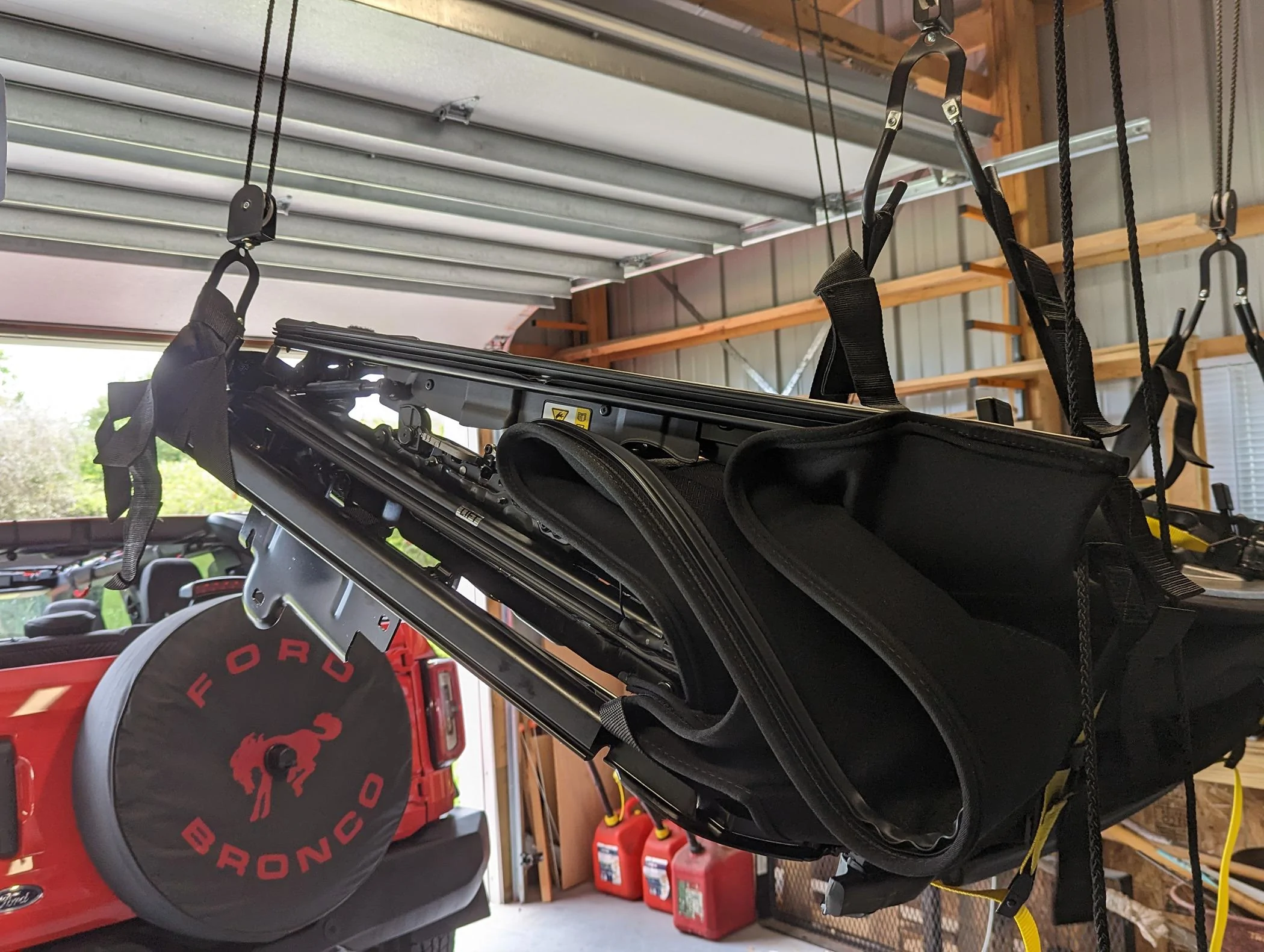 Ford Bronco Share Your Hard Top Removal Tips and Tricks PXL_20230524_193832969(1)