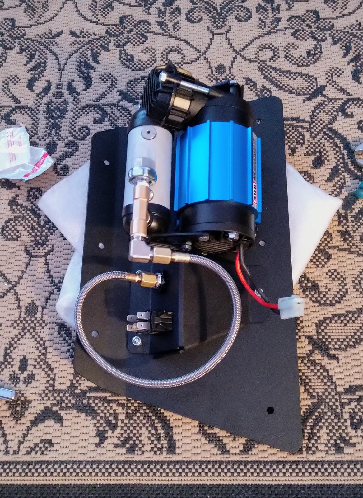 Ford Bronco Thoughts/Recommendations for onboard air compressor? AAL ARB air comp mount inside