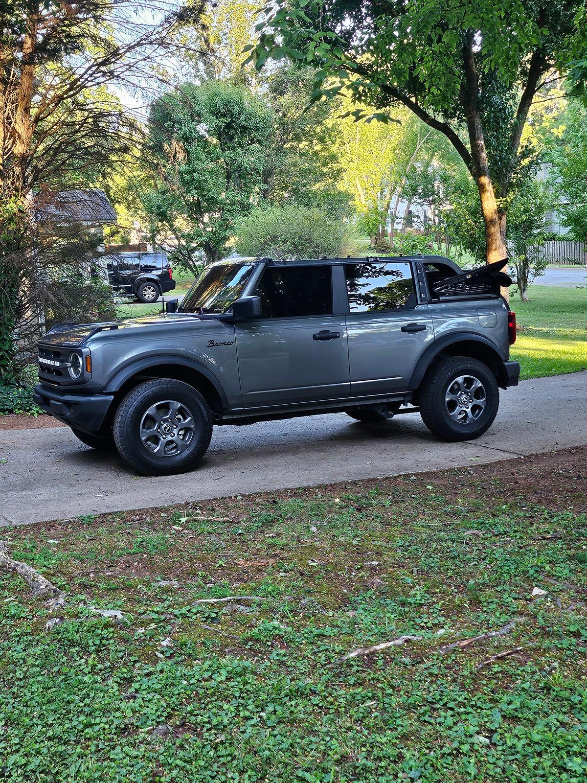 Ford Bronco CARBONIZED GRAY Bronco Club 20240511_191622