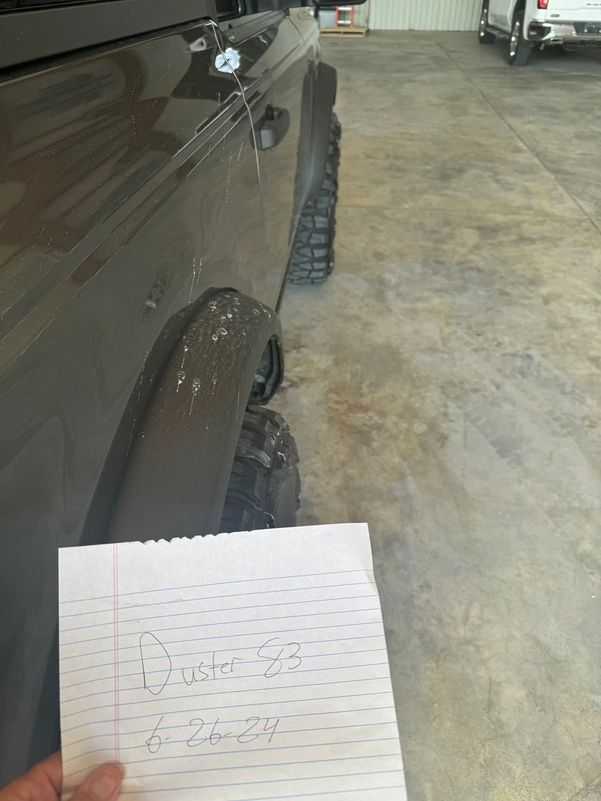Ford Bronco Non-SAS fender flares IMG_3654