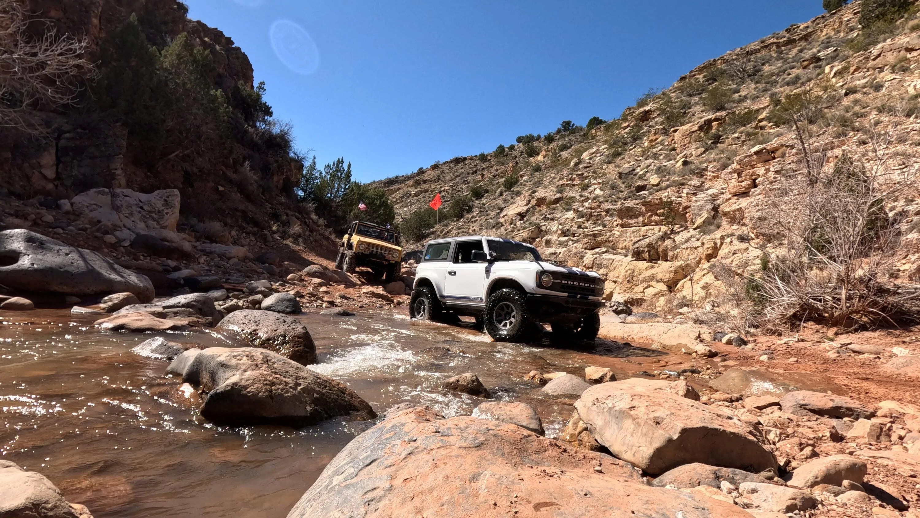 Ford Bronco Broncos Take On Rattlesnake Gulch GX010057.00_12_17_12.Still004