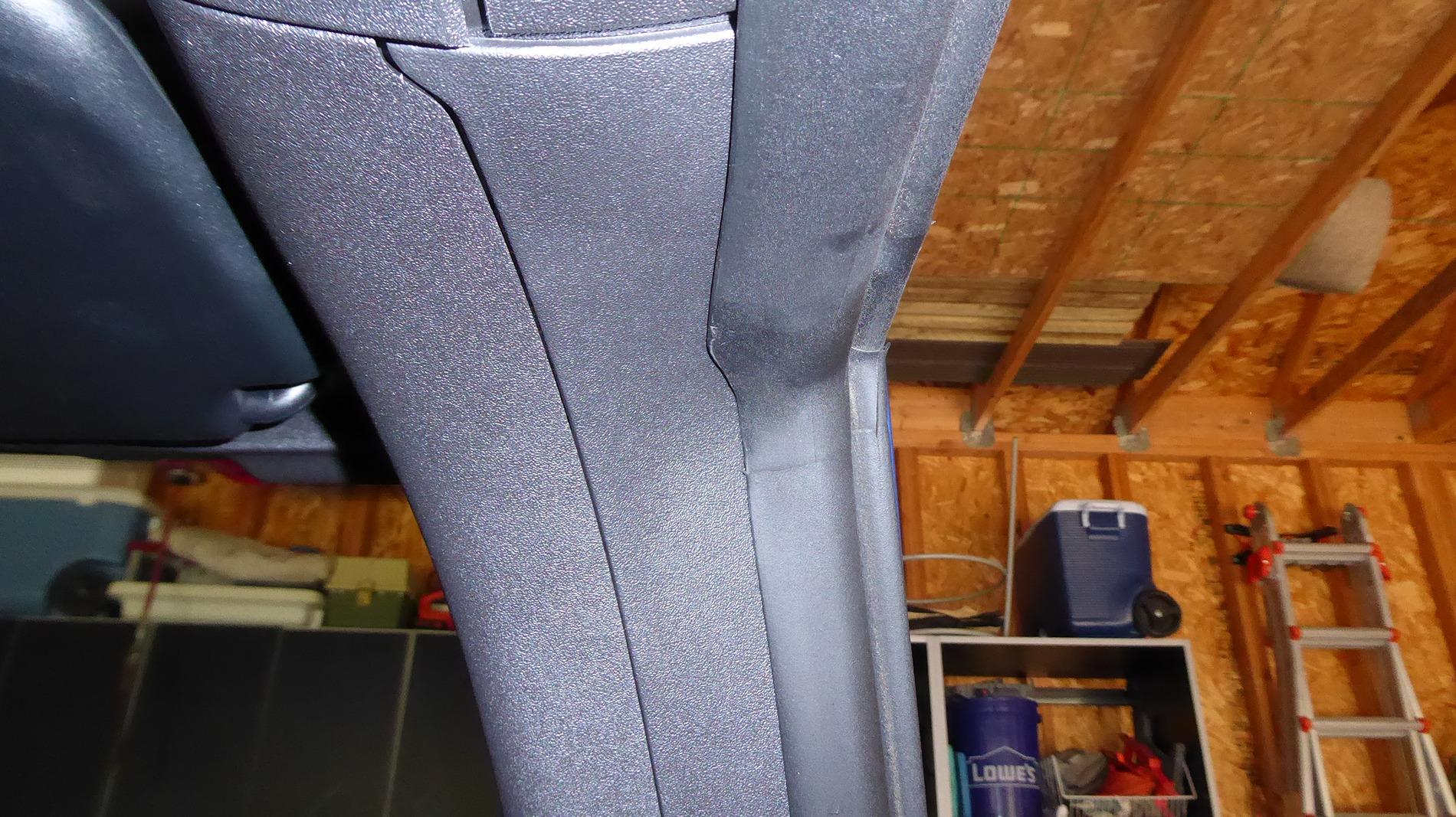 Ford Bronco Weather Stripping Defect? P1030424.JPG