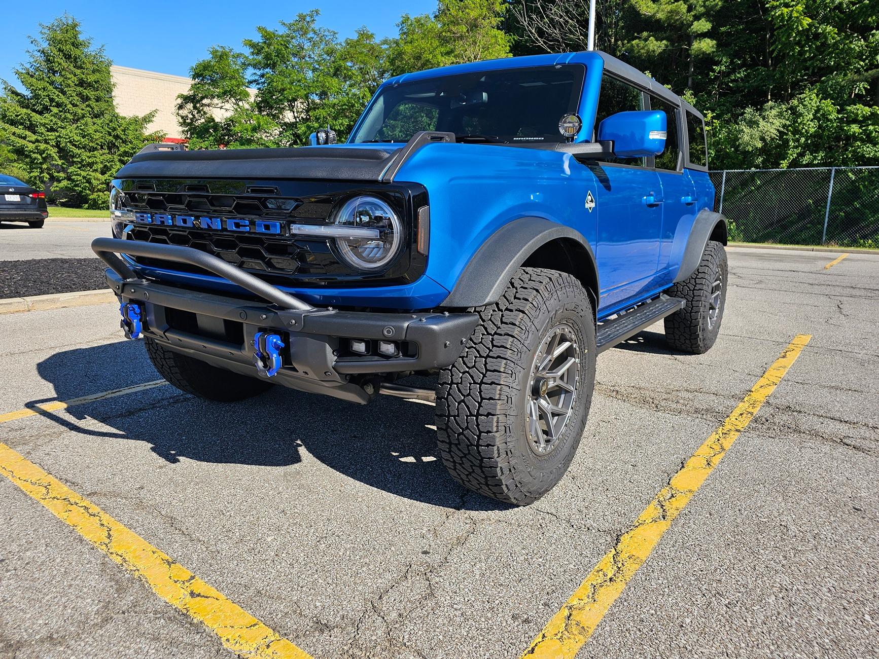 Ford Bronco Show me your 18's. Calling all mall crawlers? inbound7281960571285976491