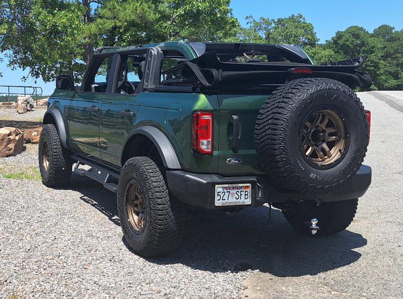 Ford Bronco Show me your 18's. Calling all mall crawlers? potd_142928