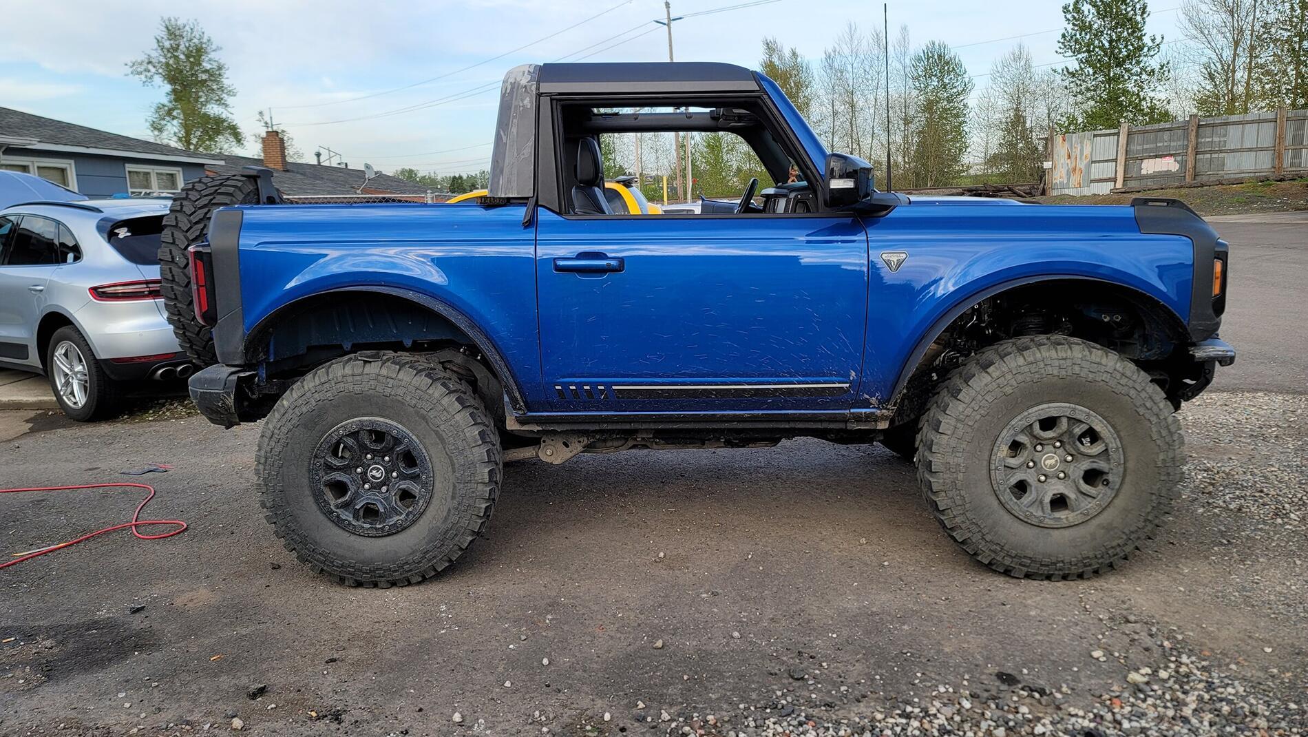 Ford Bronco Can Roll Cage be Removed? 1719634731056-sn