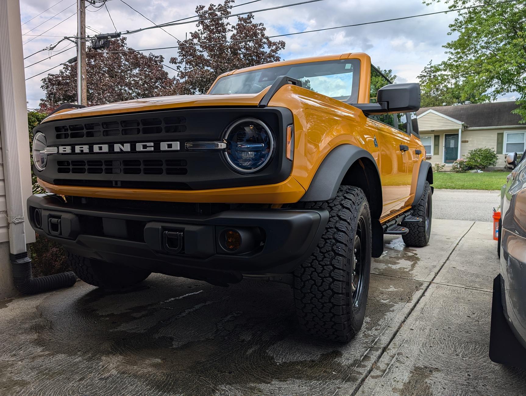 Ford Bronco Capable Bumper Upgraded with Diode Dynamic Fogs and Spots PXL_20240628_211718574