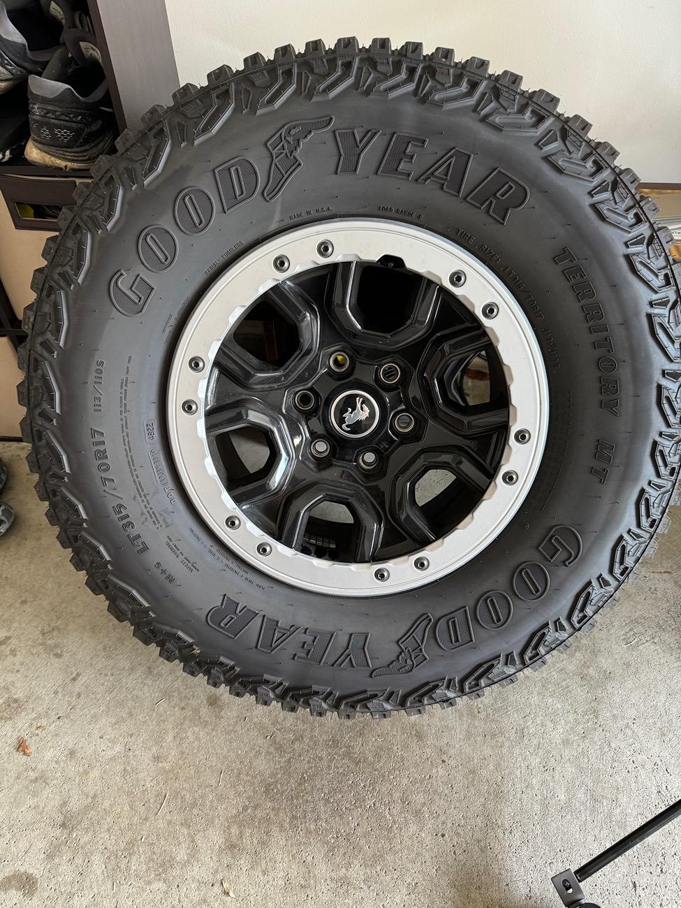 Ford Bronco Sold 5 Sasquatch wheels/tire IMG_2201
