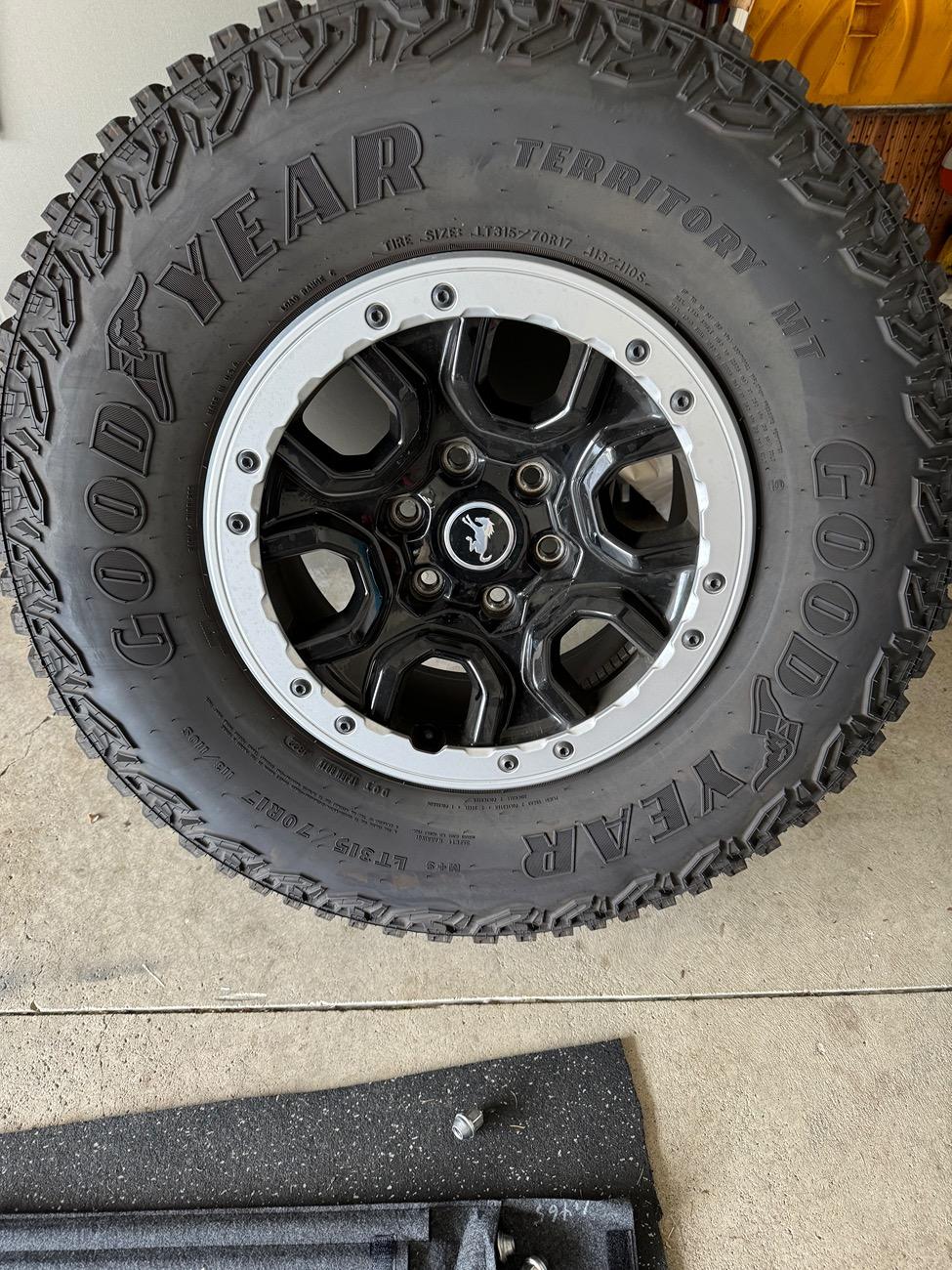 Ford Bronco Sold 5 Sasquatch wheels/tire IMG_2203