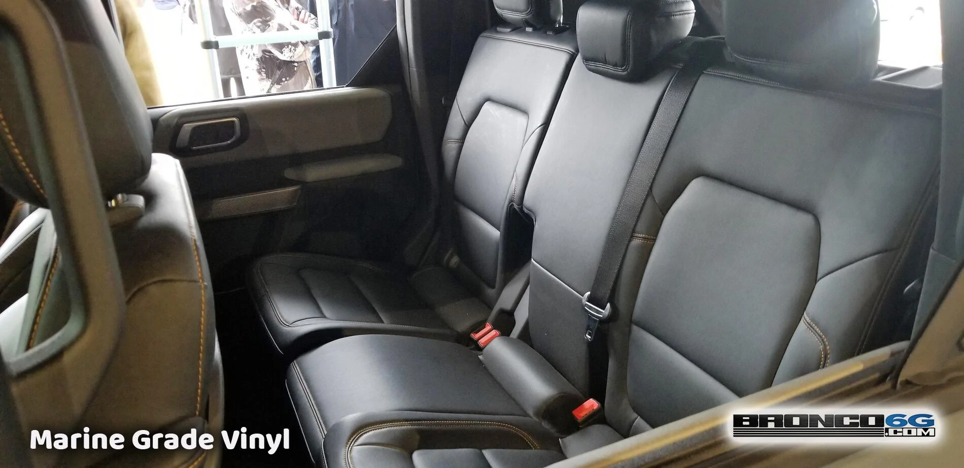 Ford Bronco Badlands Vinyl vs Leather D03F2AD0-33EF-42D8-8FF3-277484382110