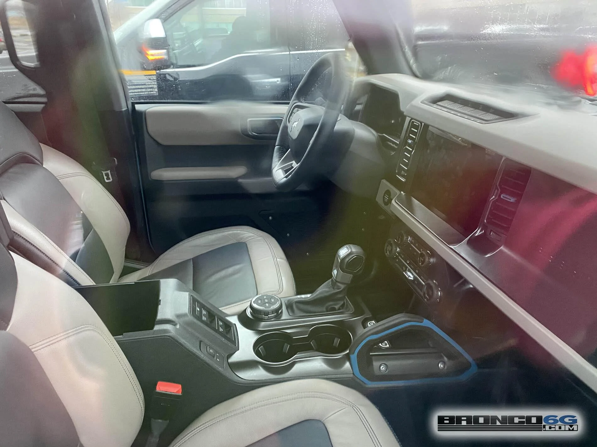 2021 Bronco WildTrak Area 51 g.jpg