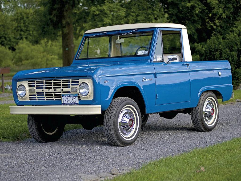 Ford Bronco The color we should have gotten blue