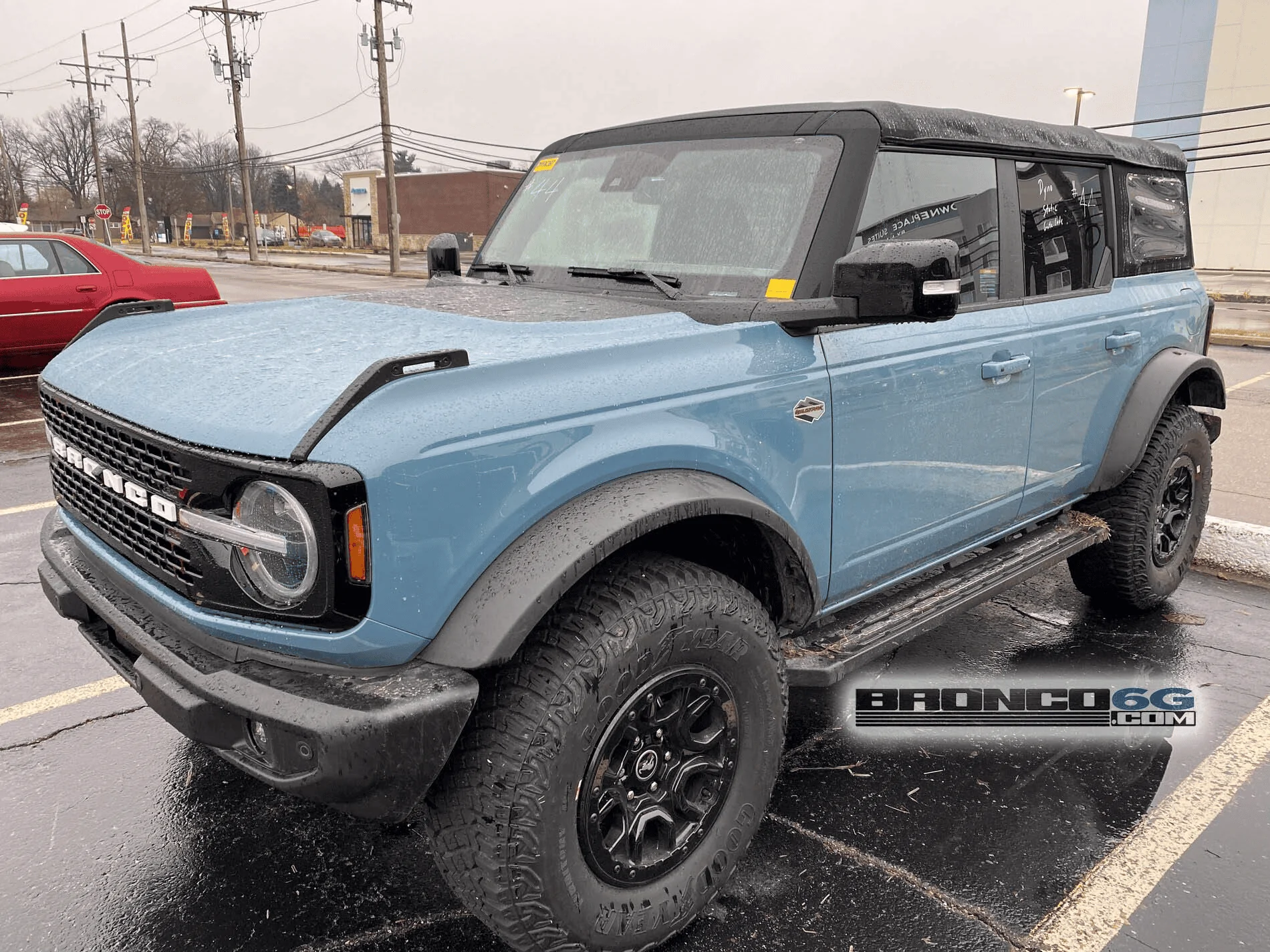 Ford Bronco Painting the windshield frame Shadow Black... 1606514286763