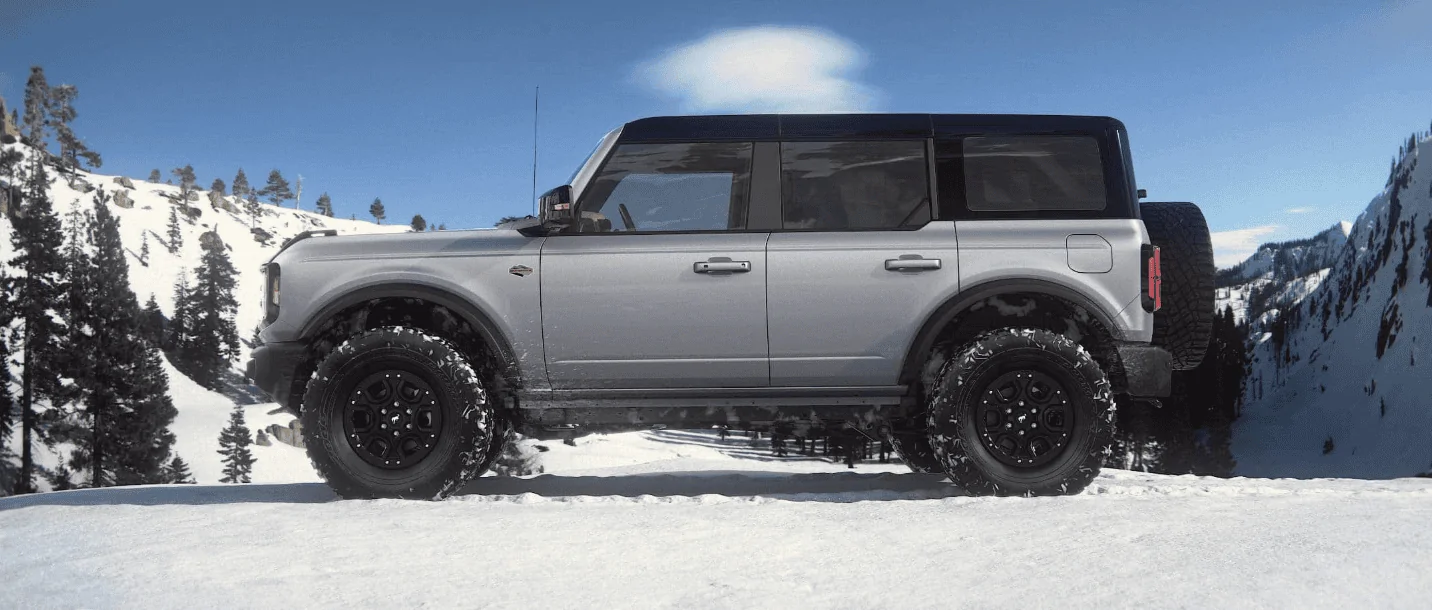 Ford Bronco Wildtrak makes no sense at all. IS4
