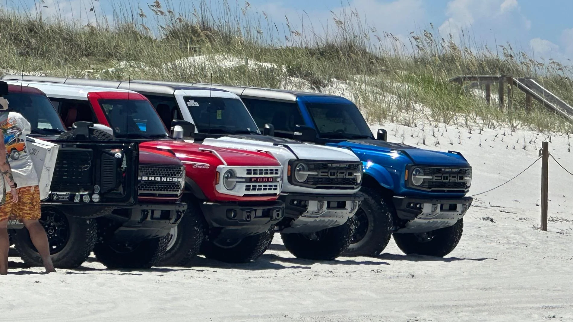 Ford Bronco 135 Broncos and 1 Beach -- Christmas In July 2024 @ Butler Beach, FL IMG_7826