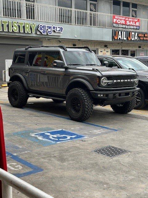 Ford Bronco 2024 Wildtrak delivered bronco out