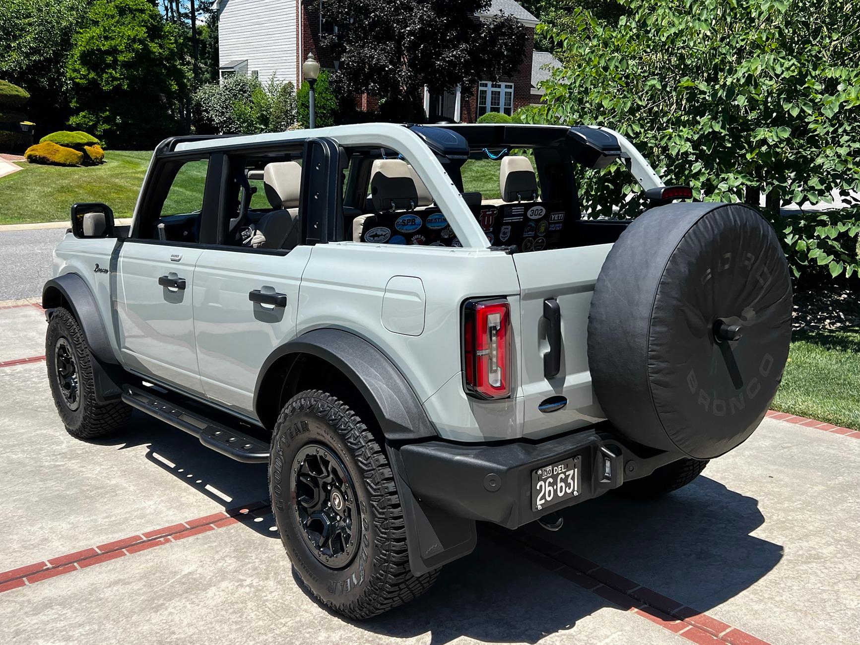 Ford Bronco Black oval emblem options? Bronco Rear 2
