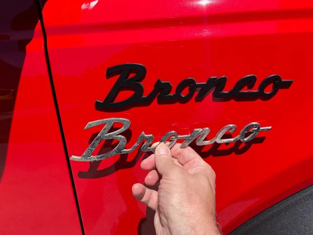 Ford Bronco Cool old badge! Emblem