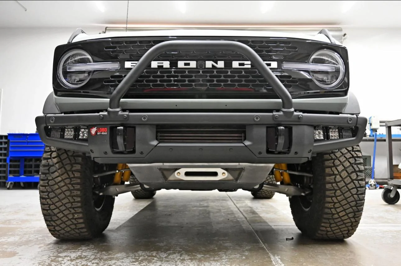 Ford Bronco Hidden winch and capable bumper IMG_1594