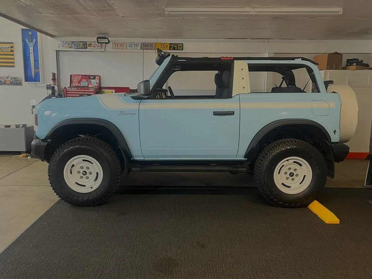 Ford Bronco 2dr Robins Egg Heritage Build IMG_5576