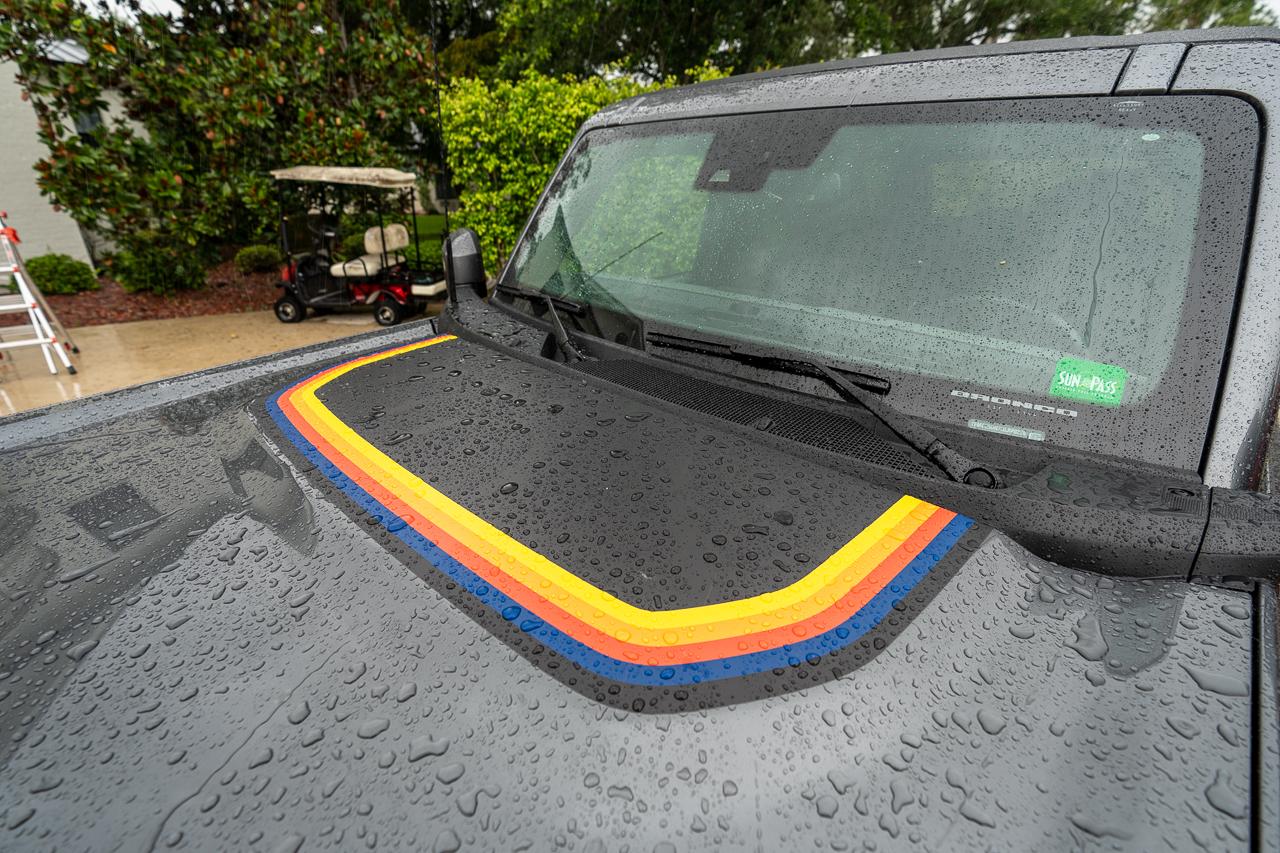 Ford Bronco Terry's Carbonized Gray Badlands w/ Retro Stripe Package DSC00213