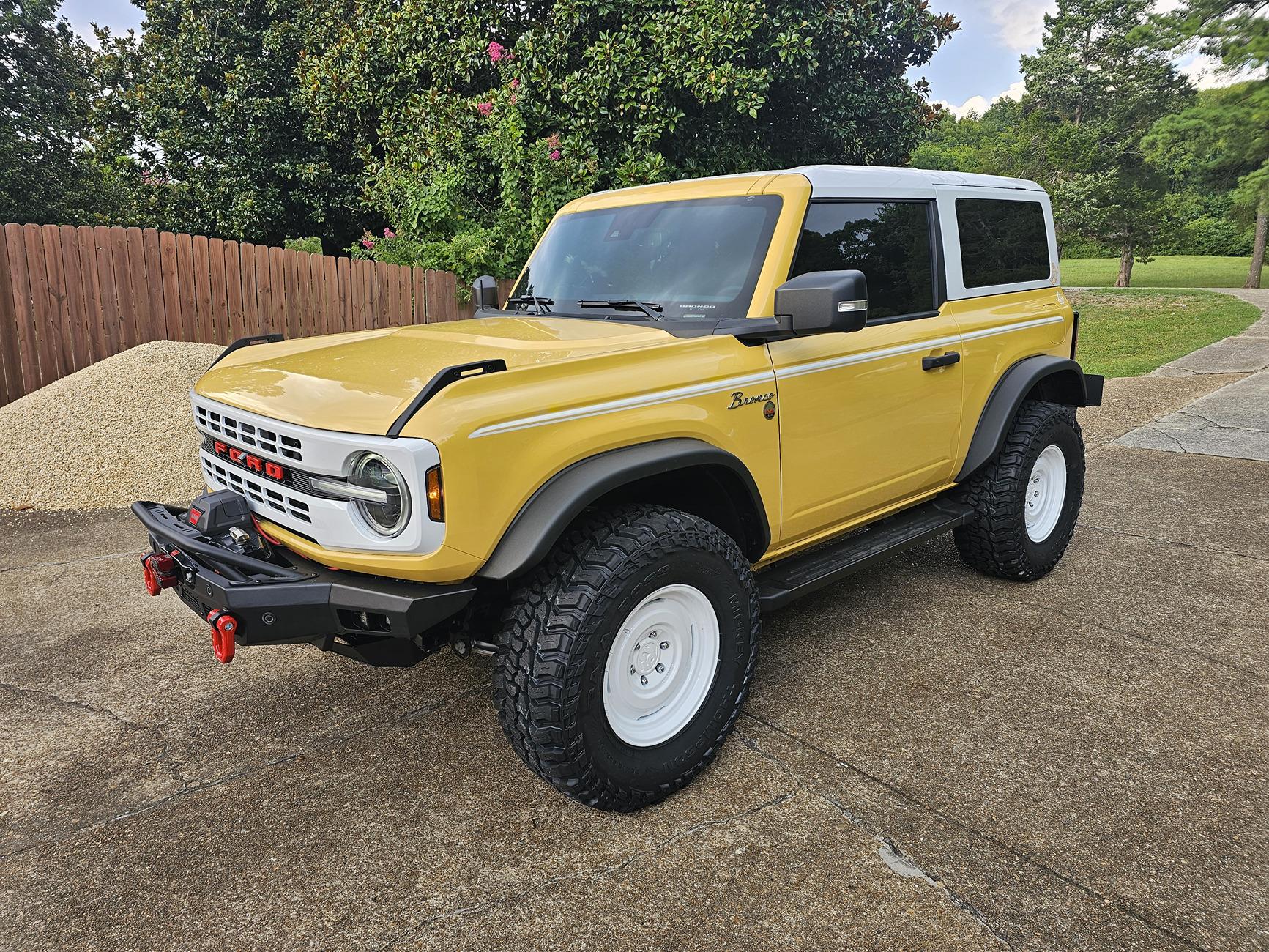 Ford Bronco Butterscotch, 2dr HEL, Wife's Build 20240713_183137