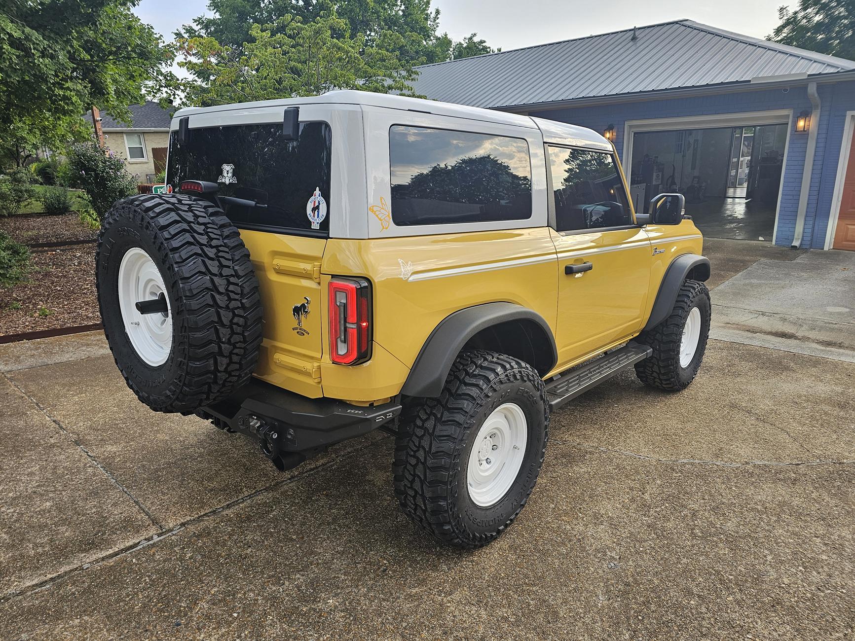 Ford Bronco Butterscotch, 2dr HEL, Wife's Build 20240713_183203