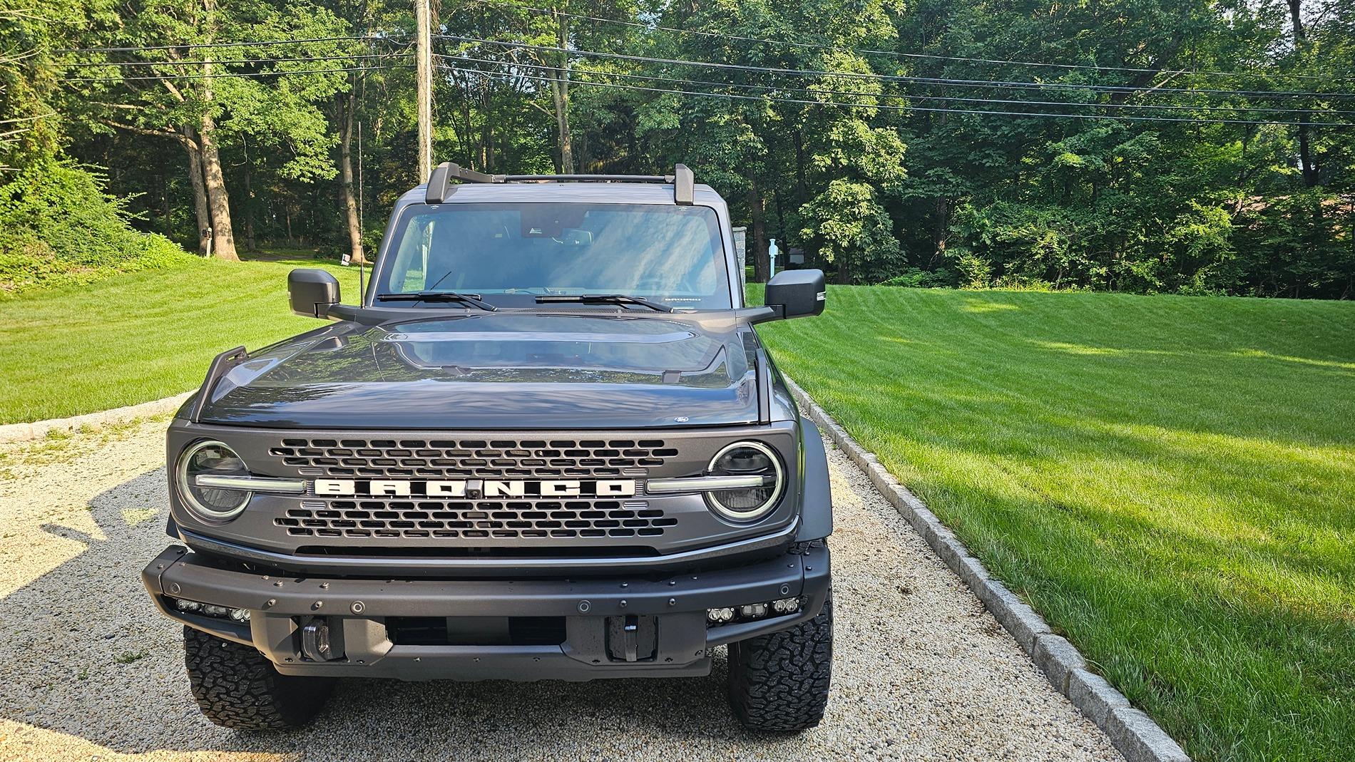 Ford Bronco CARBONIZED GRAY Bronco Club 20240715_081705