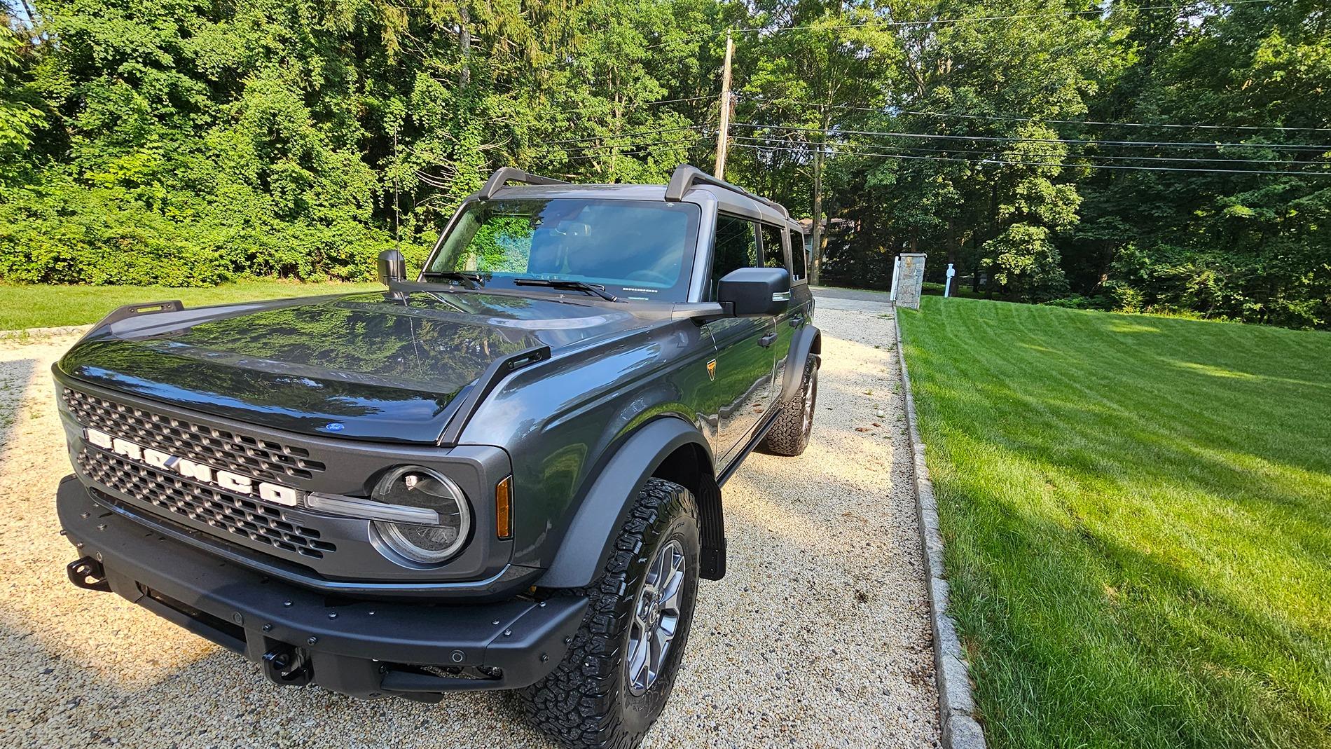 Ford Bronco CARBONIZED GRAY Bronco Club 20240715_081725