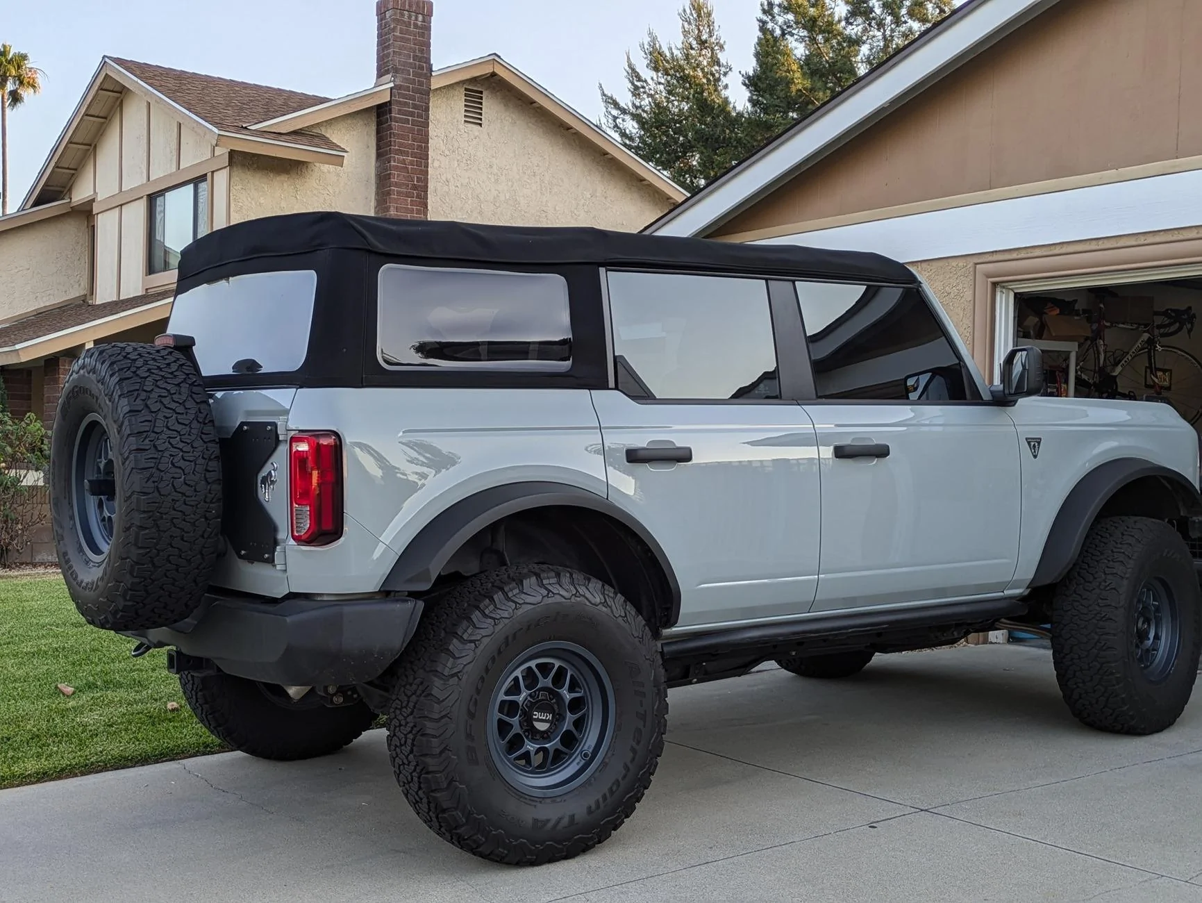 Ford Bronco 2022 BaseSquatch (CA) - $45000 PXL_20240707_021647137.PORTRAIT.ORIGINAL