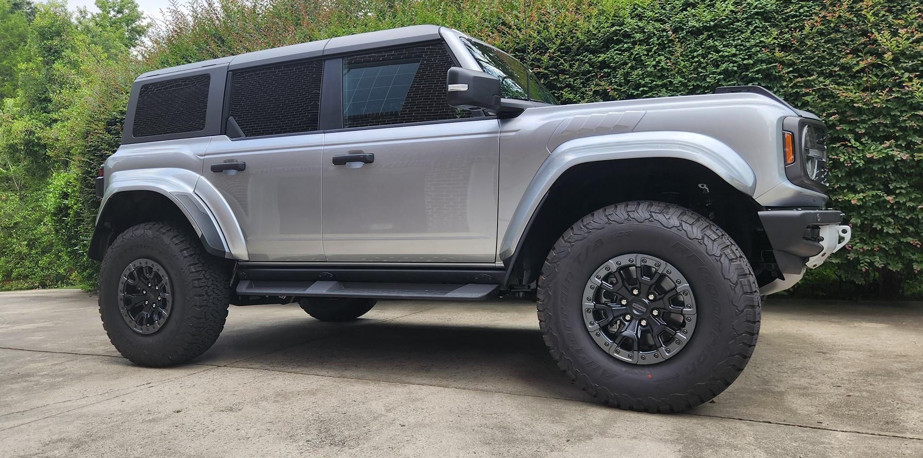 Ford Bronco Bronco Build week 4/29 1000012558