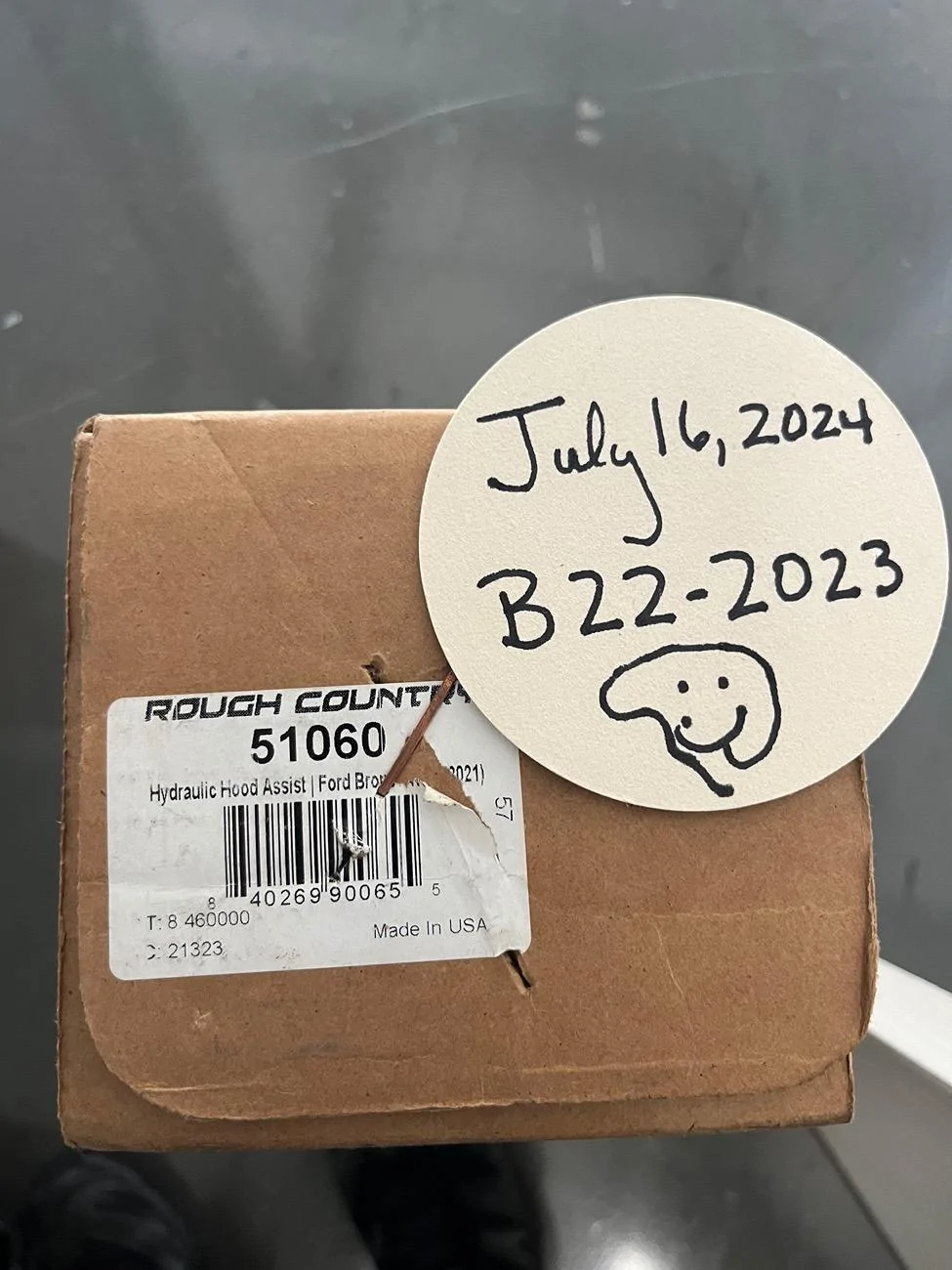 Ford Bronco Rough Country Hood Struts NIB IMG_8434