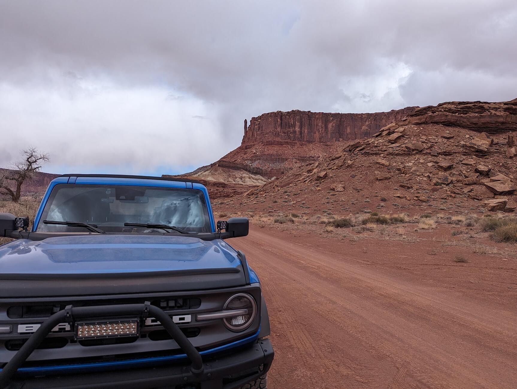 Ford Bronco Cheap vs. Expensive Lights 1721249792777-ev