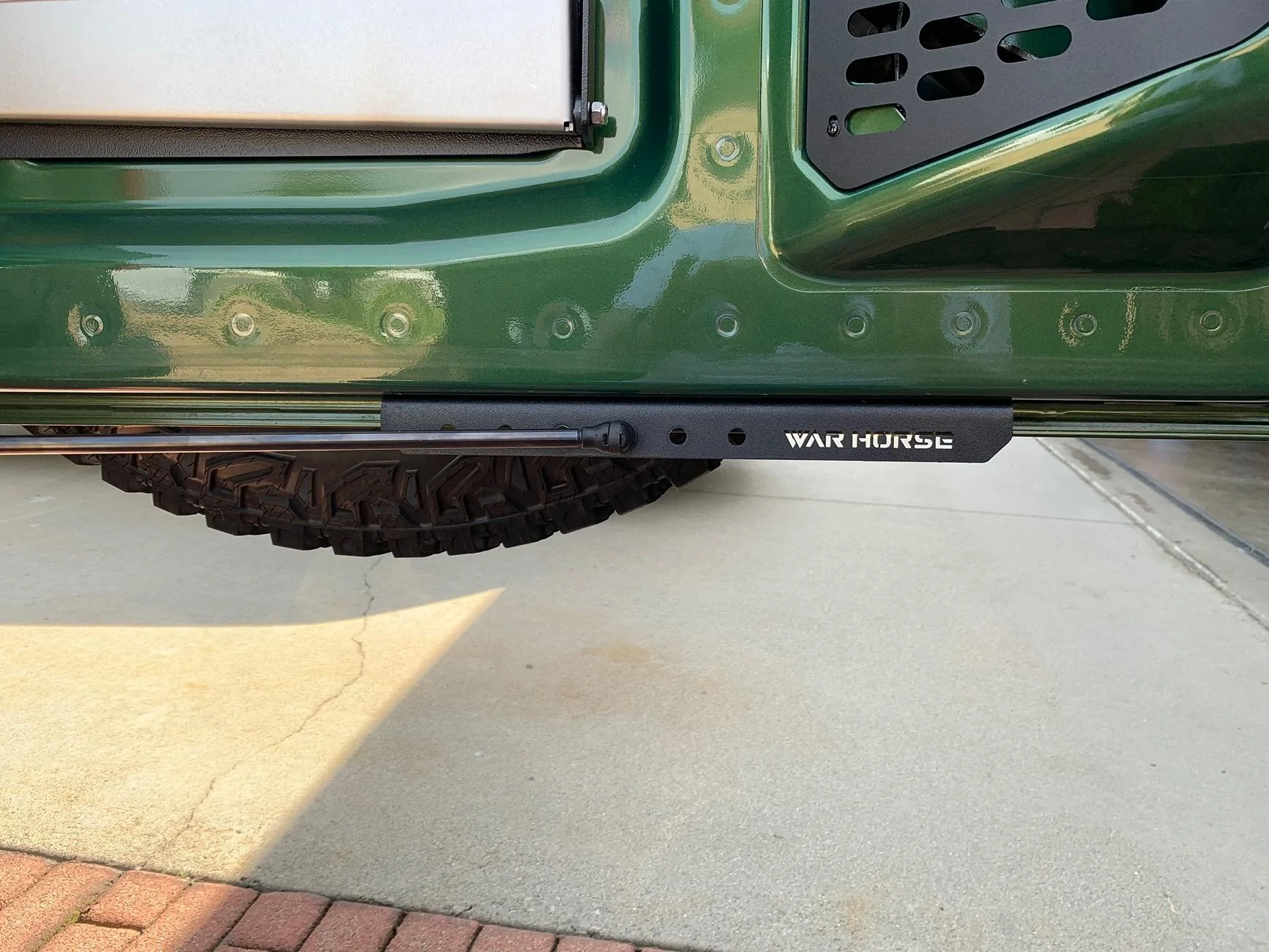 Ford Bronco Tailgate limiter IMG_8393