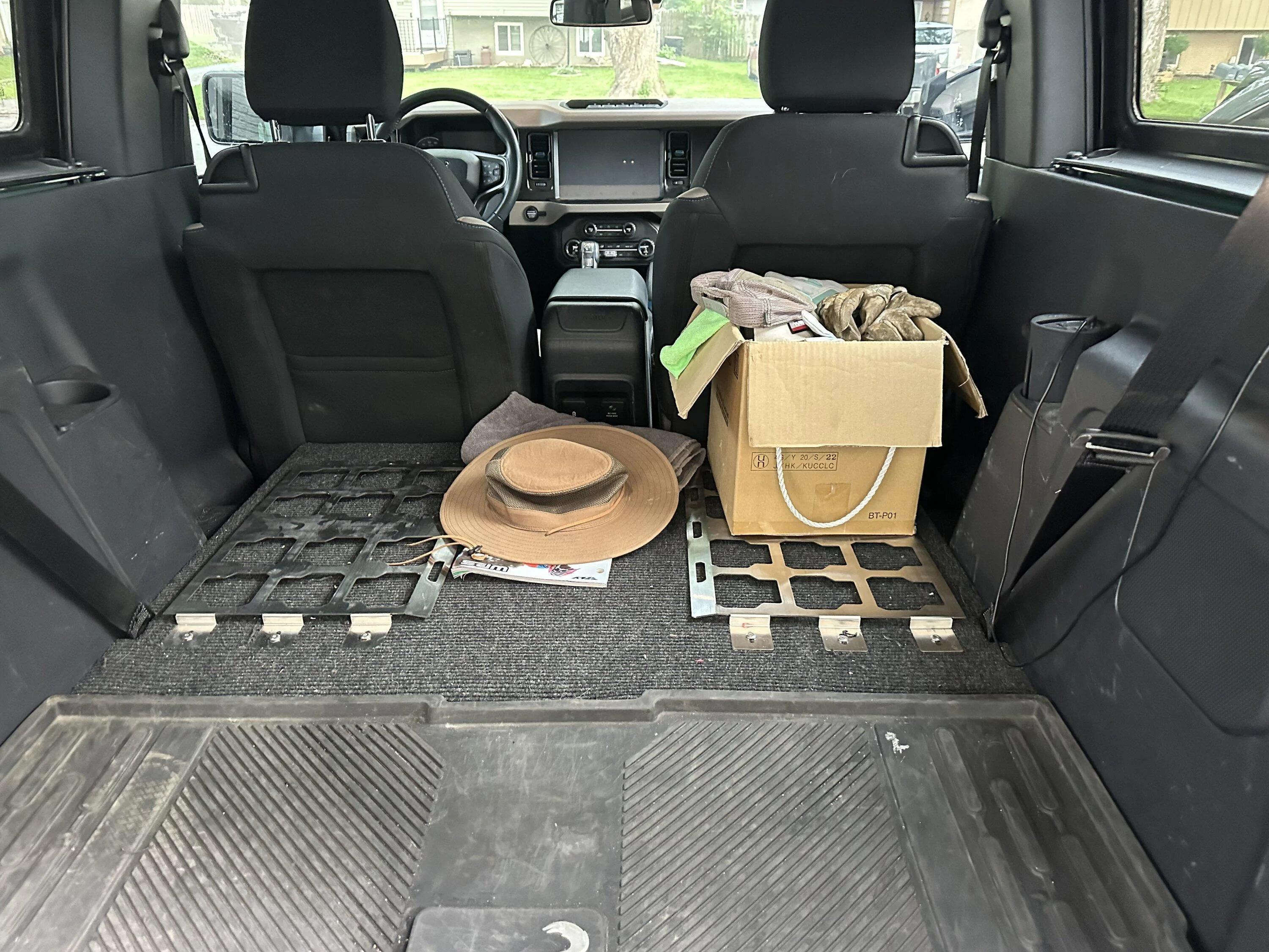 Ford Bronco PACKOUT plate install w/rear seat delete IMG_2477