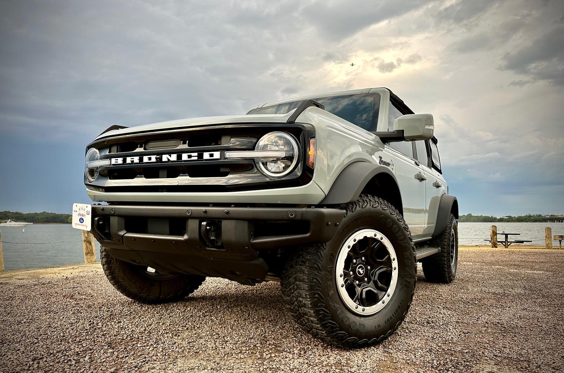 Ford Bronco CACTUS GRAY Bronco Club Coop's Bronco 2