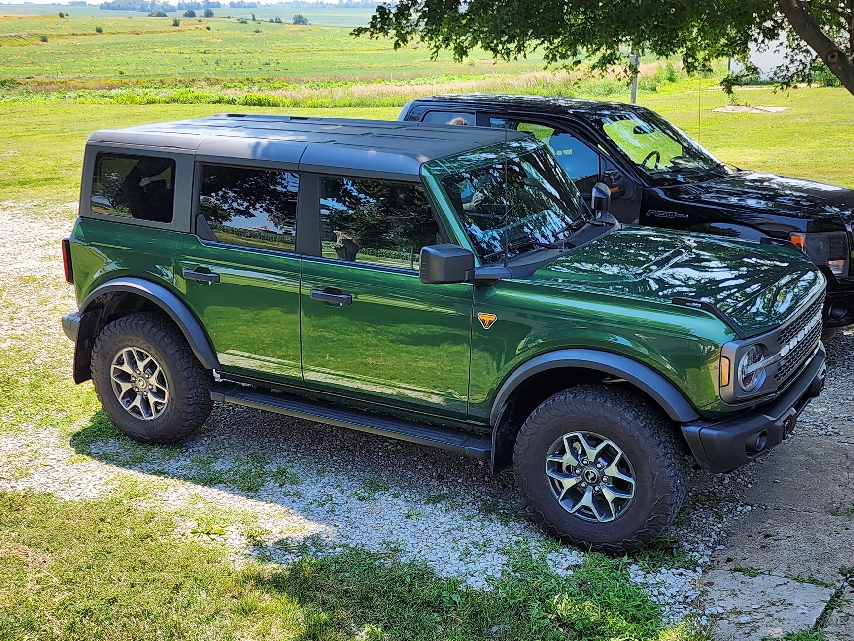 Ford Bronco Lariat's 23 Badlands. 20240713_121727