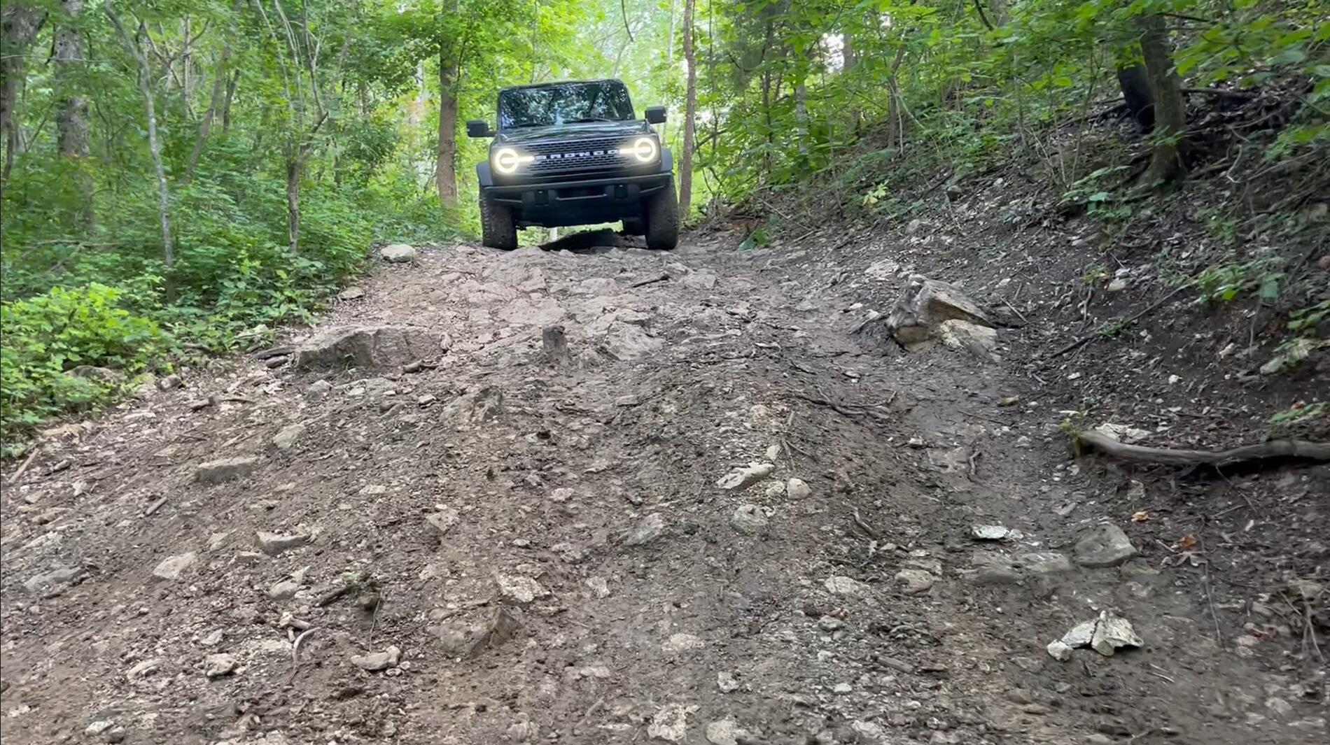 Ford Bronco Ray Rocks Missouri after wave