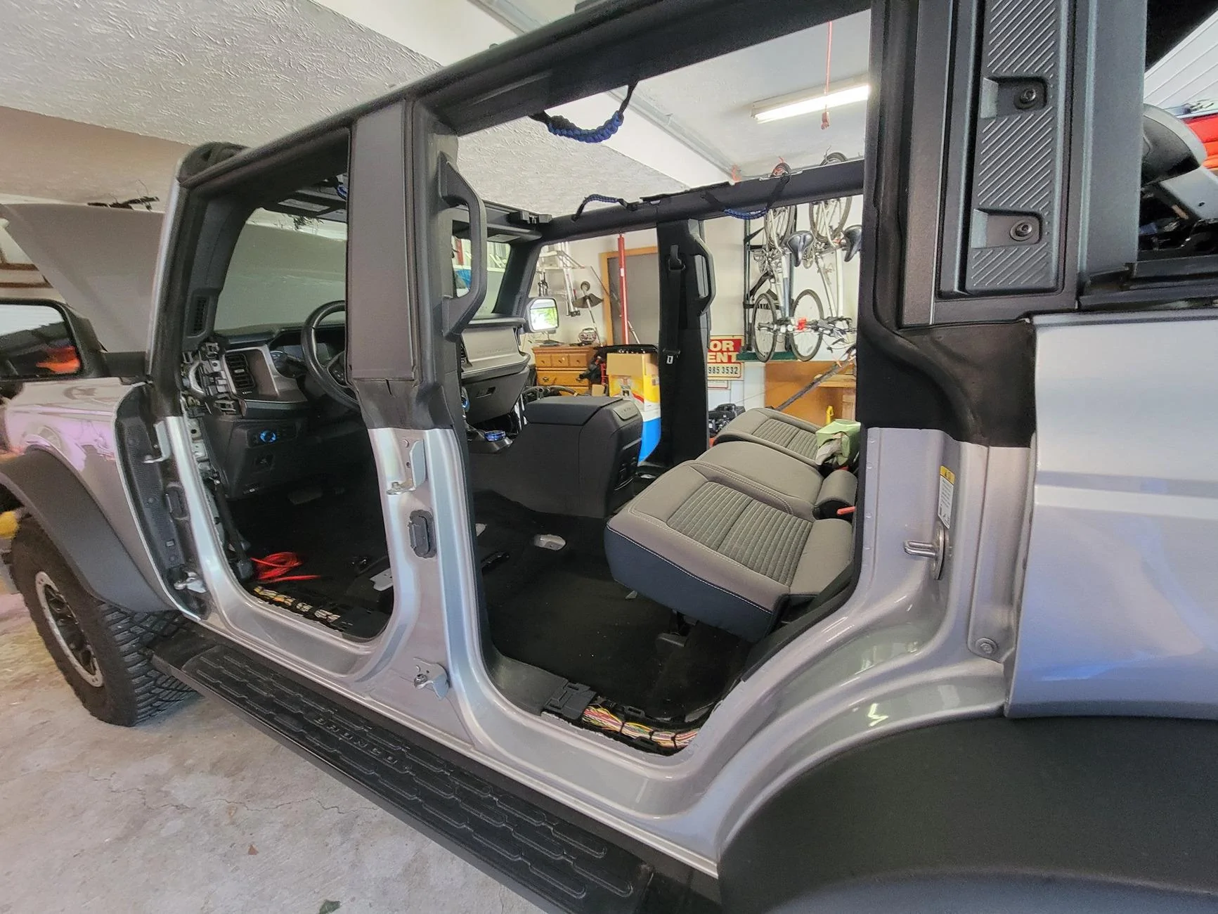 Ford Bronco Audio upgrade project - complete (2022 Bronco non B&O) 7_