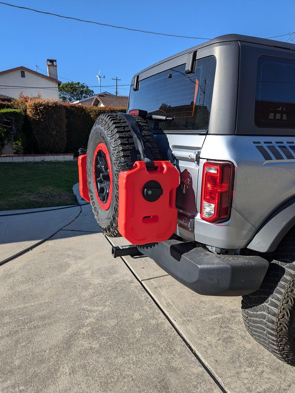 Ford Bronco Jerry can mounts on tailgate ideas? PXL_20240720_004600649
