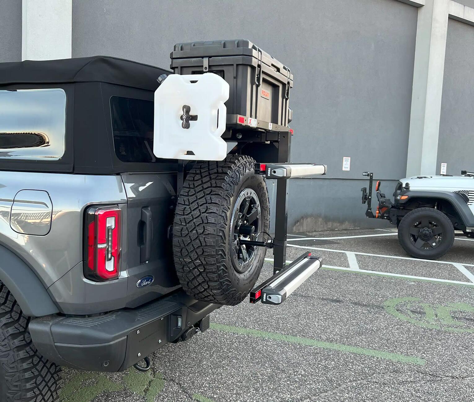 Ford Bronco Jerry can mounts on tailgate ideas? 1721832570980-wc