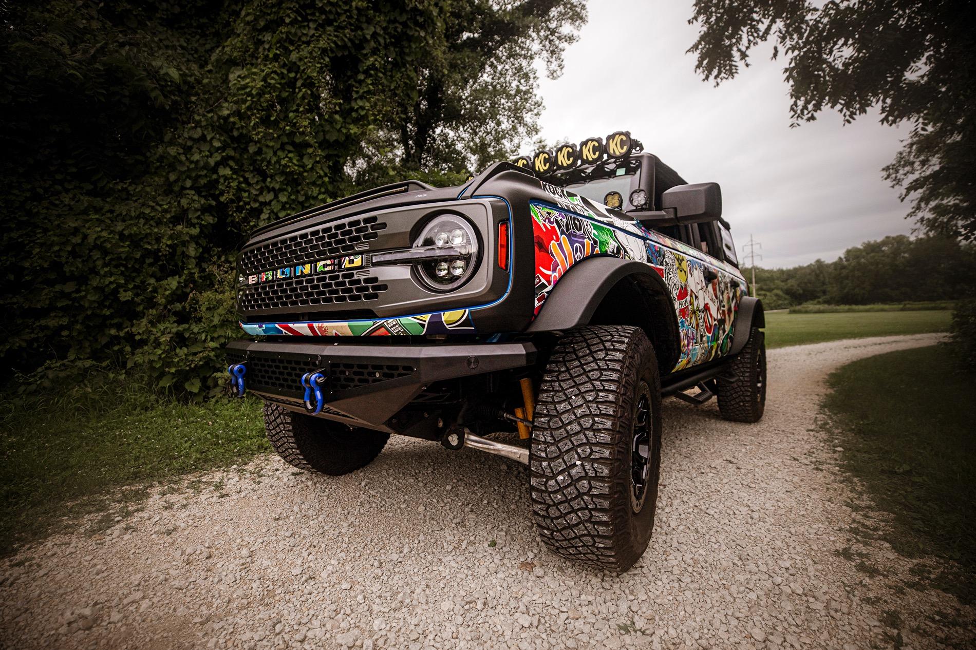 Ford Bronco [INSTALL VIDEO] LOBO Off Road HNT Bumper + Crash Bar Erase & Brace System 1Q6A0452